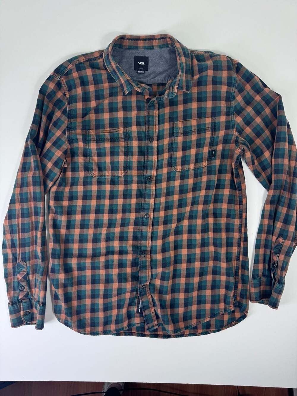 Vans Off The Wall Alameda II Tailored Fit Flannel Plaid Button Down Shirt
